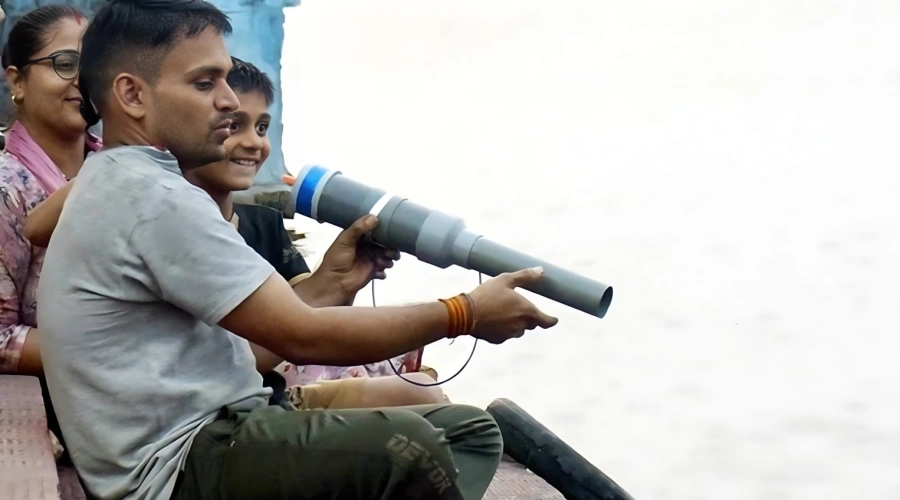 Anak-anak India Buta Masal Selama Perayaan Diwali